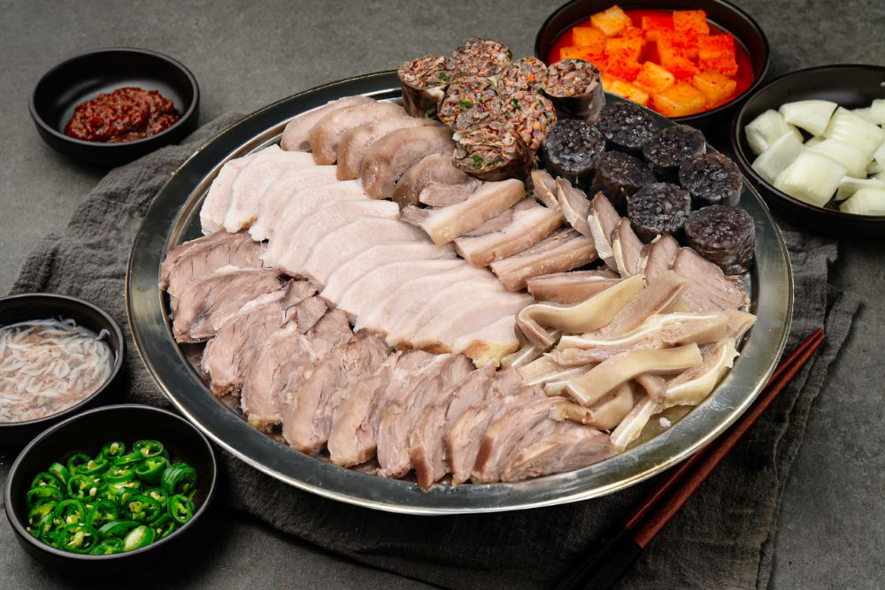 [시그니처] 머릿고기수육 & 순대